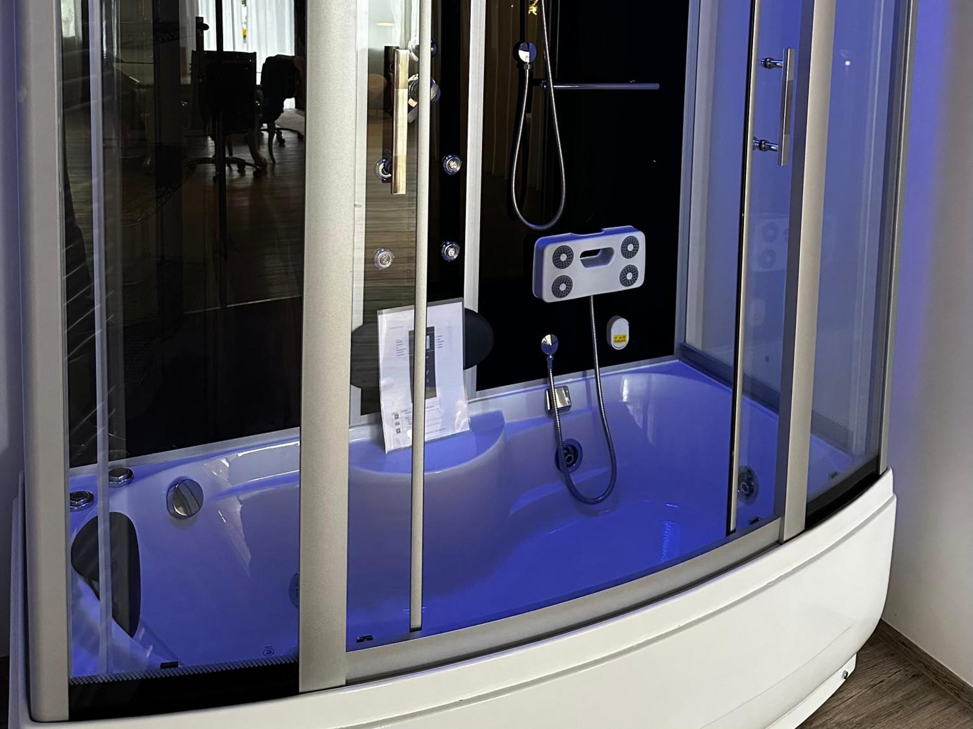 פסאו Beefree Whirlpoolsuite34-Free Parking & Fast Internet מראה חיצוני תמונה