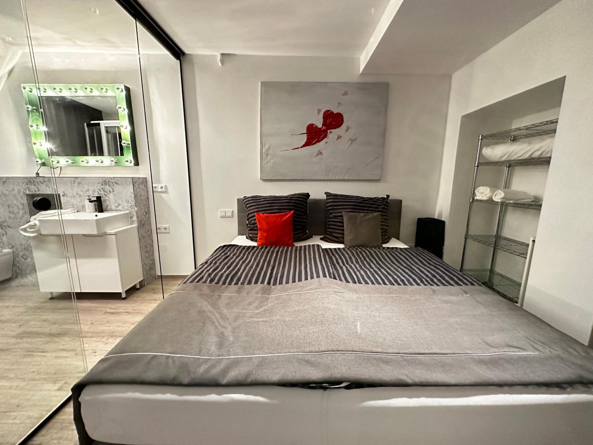 פסאו Beefree Whirlpoolsuite34-Free Parking & Fast Internet מראה חיצוני תמונה